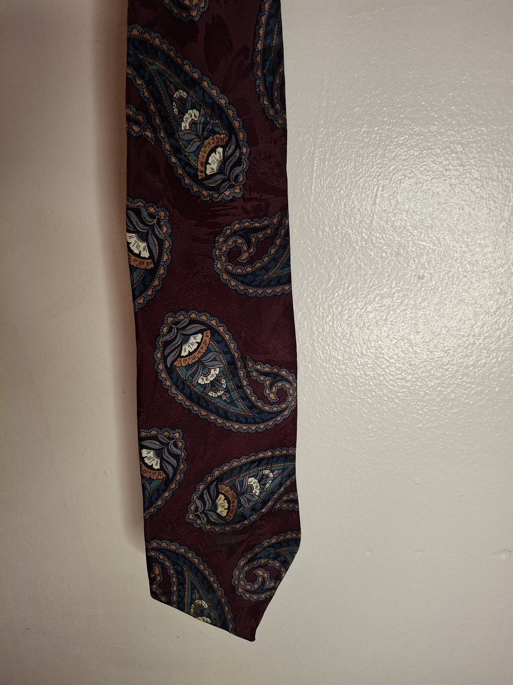 Arrow Burgundy Paisley Silk Tie with Blue and Tan Accents